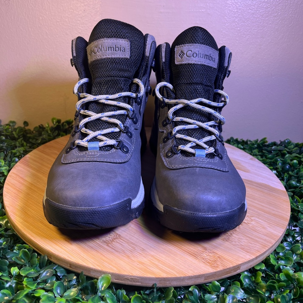 🔥 COLUMBIA NEWTON RIDGE PLUS WATER PROOF GREY HIKING BOOTS WOMEN SIZE 8.5 - Picture 3 of 8